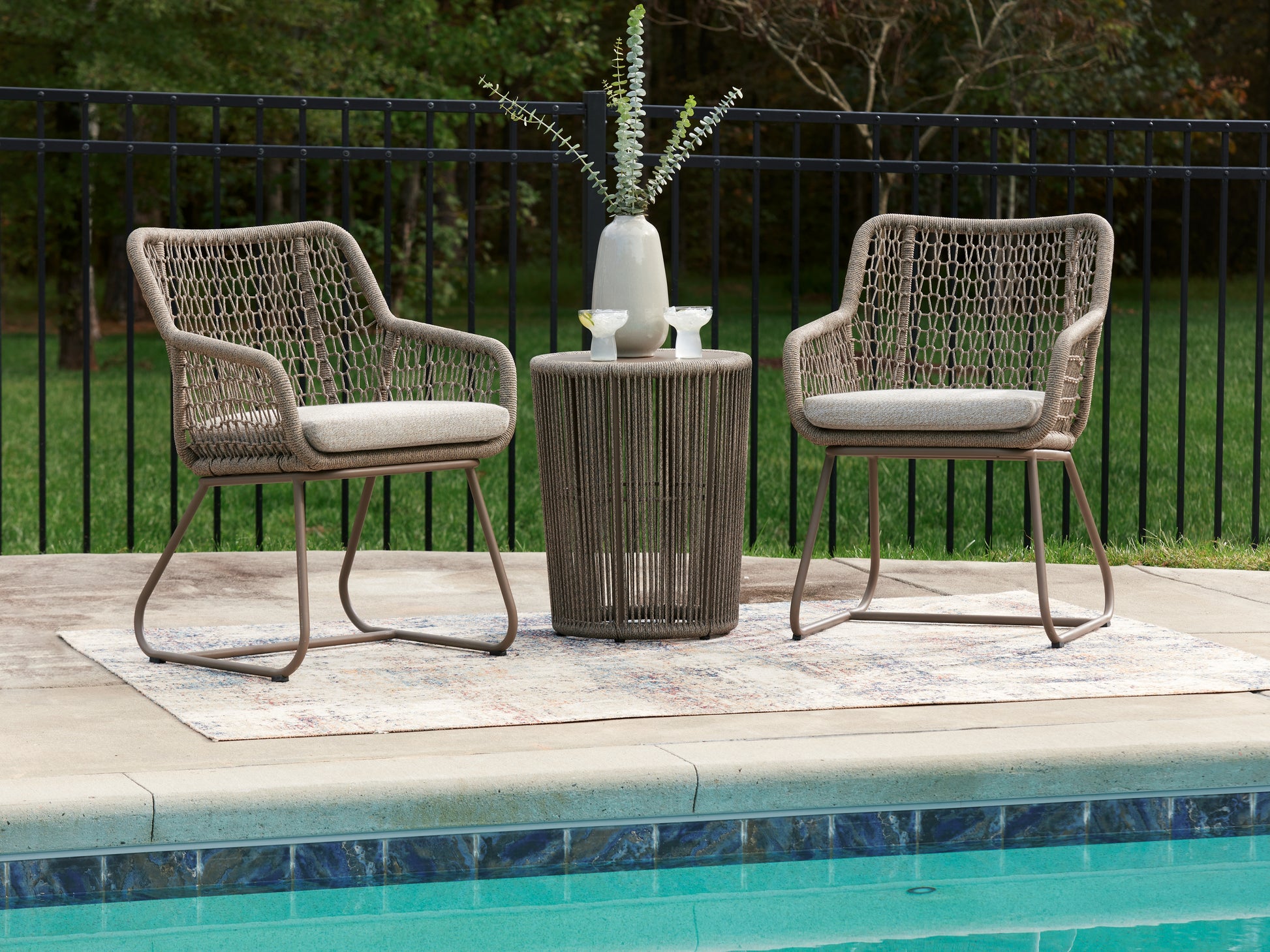 Stuart Furniture Outlet - Ashley Furniture - Majors Beach Outdoor - Chairs w/CUSH/Table Set (3/CN) - PCP321-050