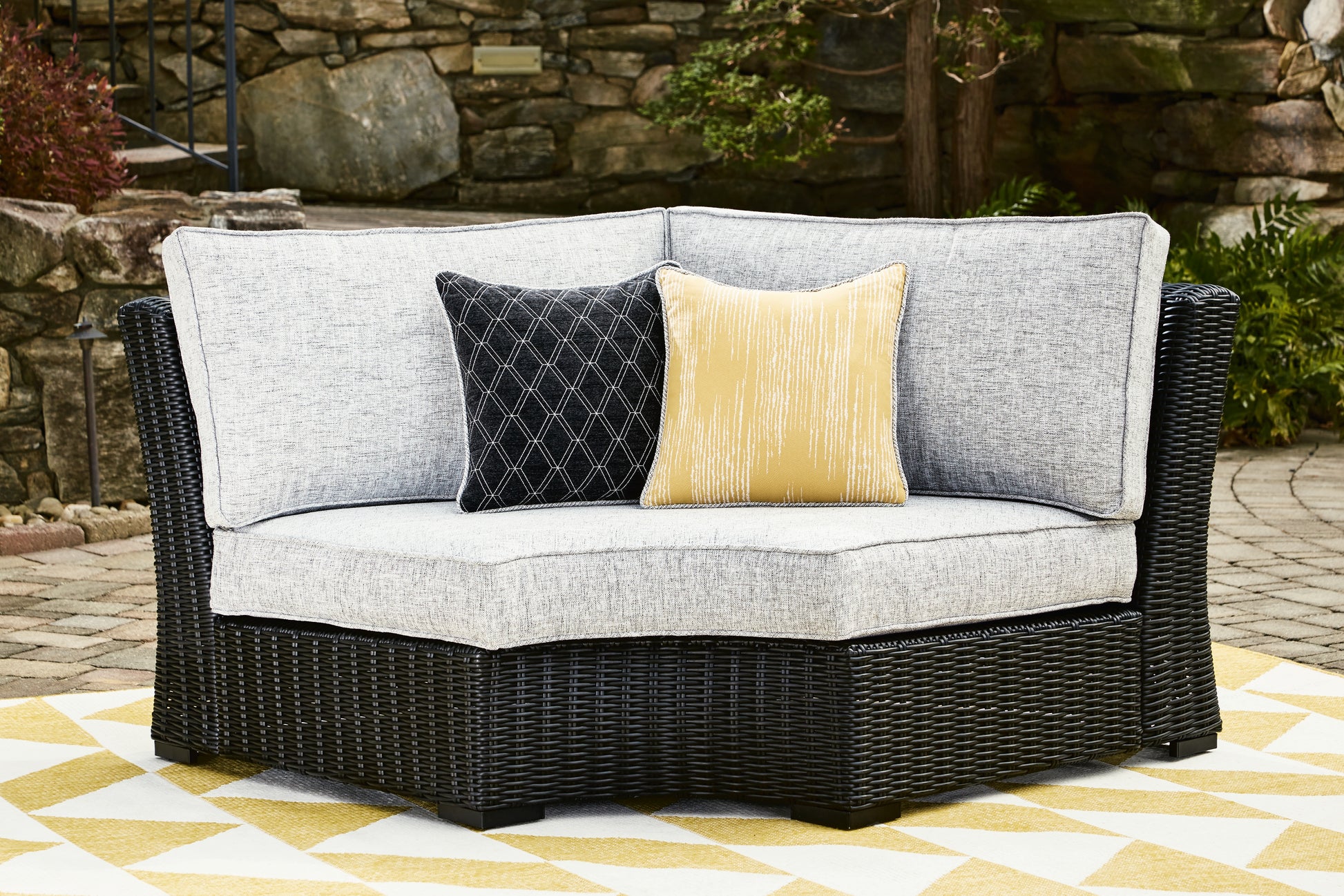 Stuart Furniture Outlet - Ashley Furniture - Beachcroft Outdoor - Curved Corner Chair w/Cushion / Black/Light Gray - P792-851
