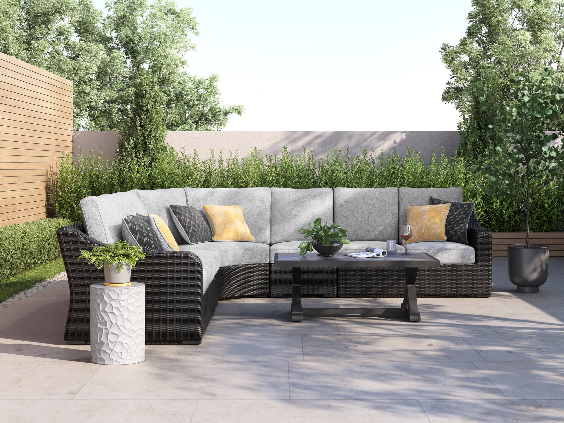 Stuart Furniture Outlet - Ashley Furniture - Beachcroft Outdoor - 5-Piece Outdoor Sectional / Black/Light Gray - P792P6