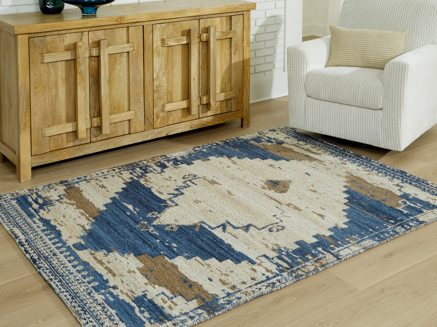Stuart Furniture Outlet - Ashley Furniture - Varnler Rug - 8' x 10' Rug / Blue/Brown/Tan - R407131