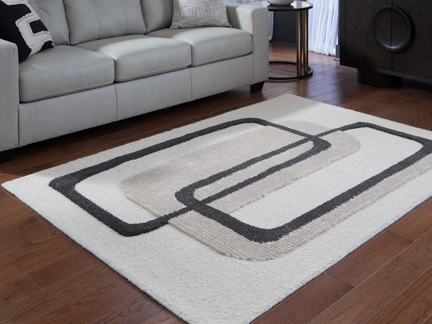 Stuart Furniture Outlet - Ashley Furniture - Davismour Rug - 5' x 7' Area Rug / Ivory/Taupe/Charcoal - R407562