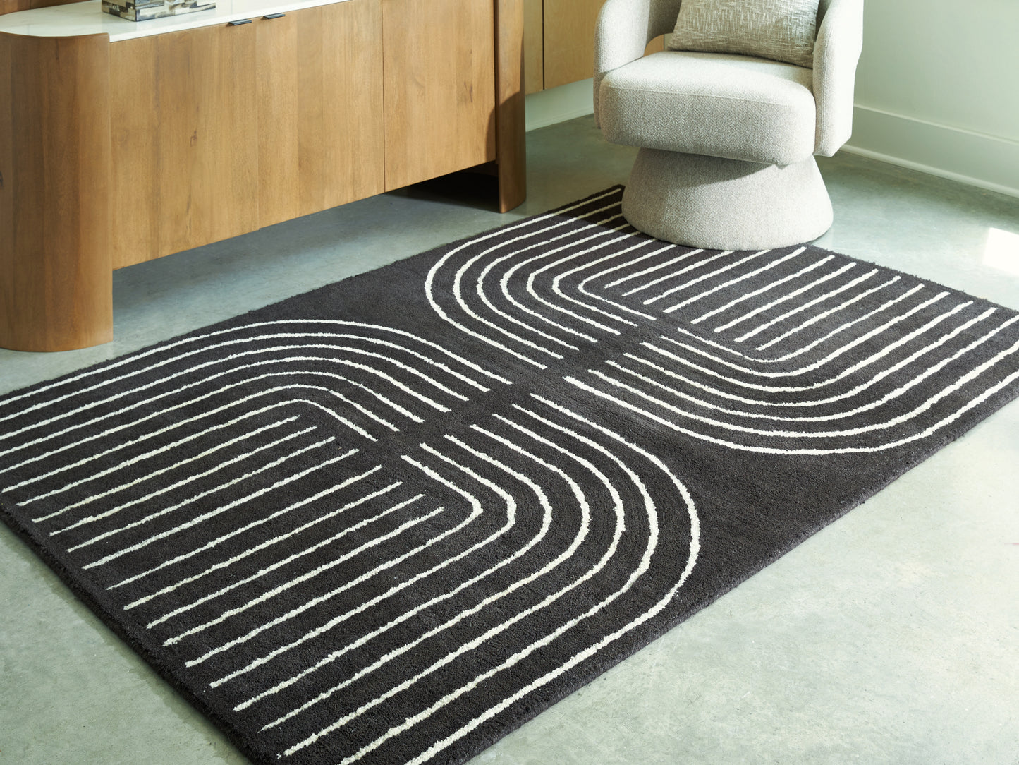 Stuart Furniture Outlet - Ashley Furniture - Eldonmore Rug - 5' x 7' Area Rug / Black/Ivory - R407572