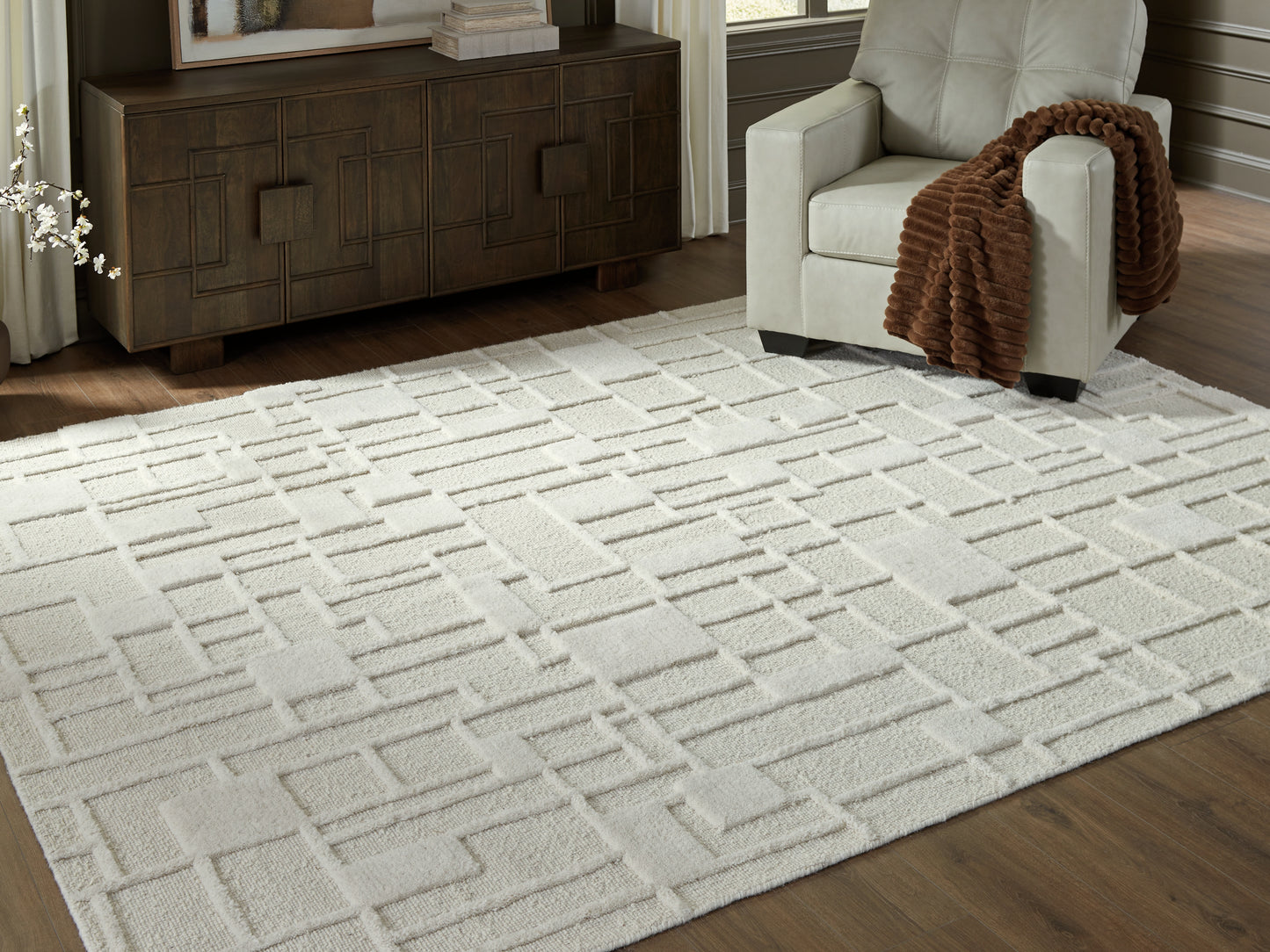 Stuart Furniture Outlet - Ashley Furniture - Empriss Rug - 5' x 7' Area Rug / Ivory - R407622