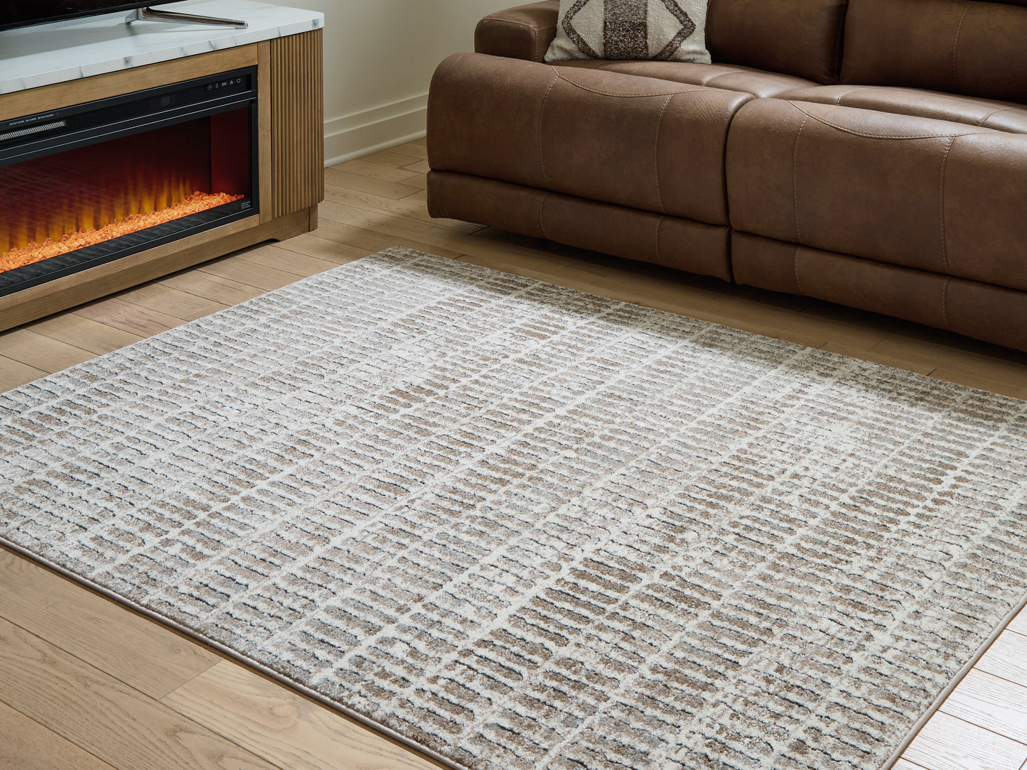 Stuart Furniture Outlet - Ashley Furniture - Fuadwick Rug - 7'10" x 10' Area Rug / Multi - R407691