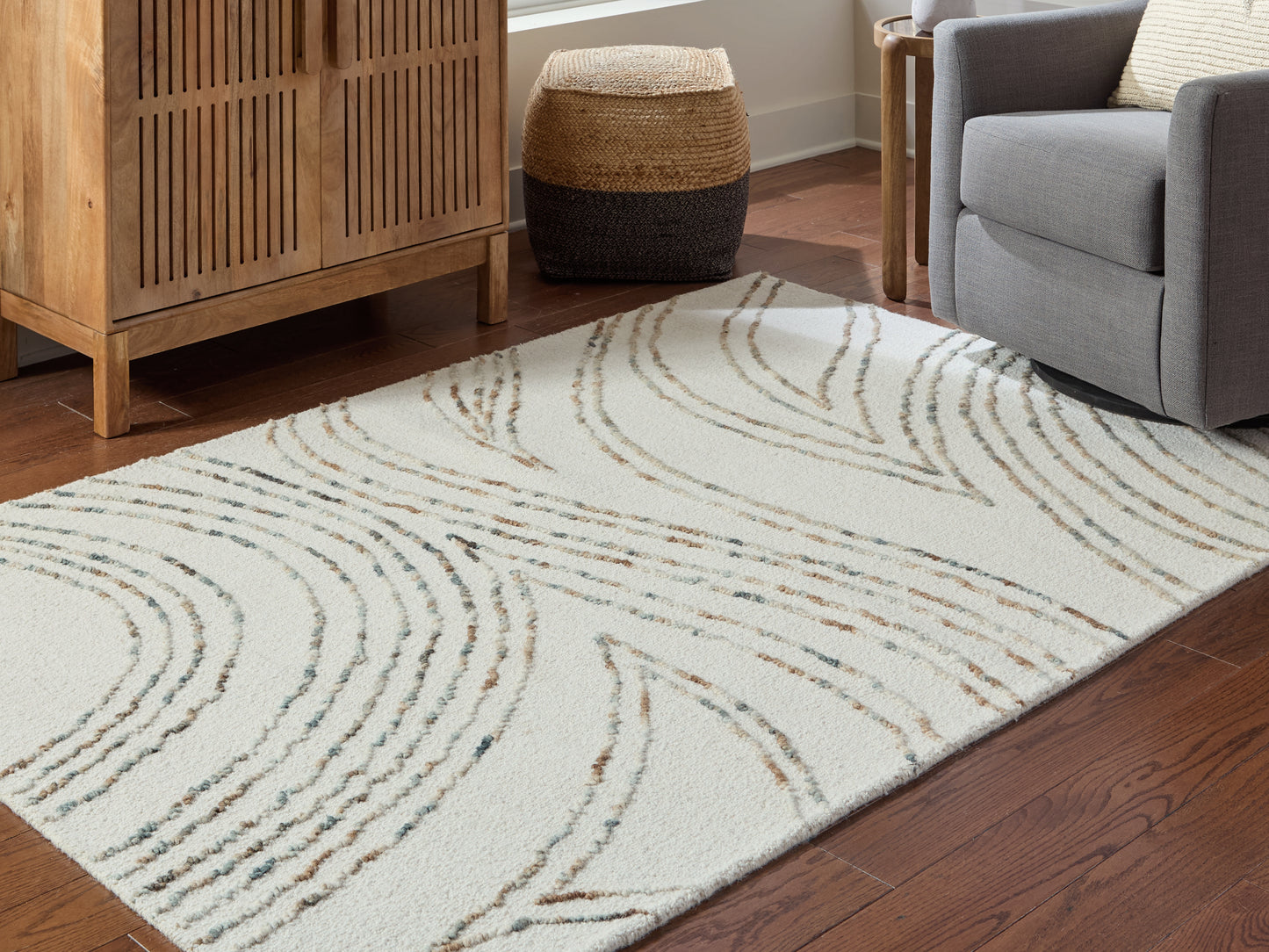 Stuart Furniture Outlet - Ashley Furniture - Deenbury Rug - 5' x 7' Area Rug / Ivory/Green/Brown - R407862