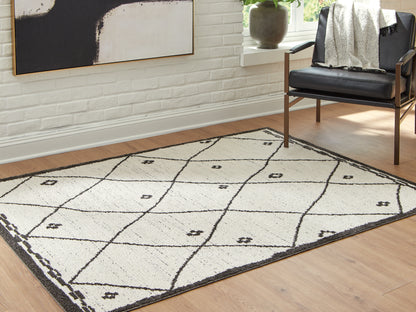Stuart Furniture Outlet - Ashley Furniture - Fenriston Rug - Medium Rug / Cream/Black - R408302