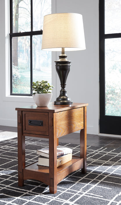 Stuart Furniture Outlet - Ashley Furniture - Breegin Chairside End Table - Chair Side End Table / Brown - T007-319