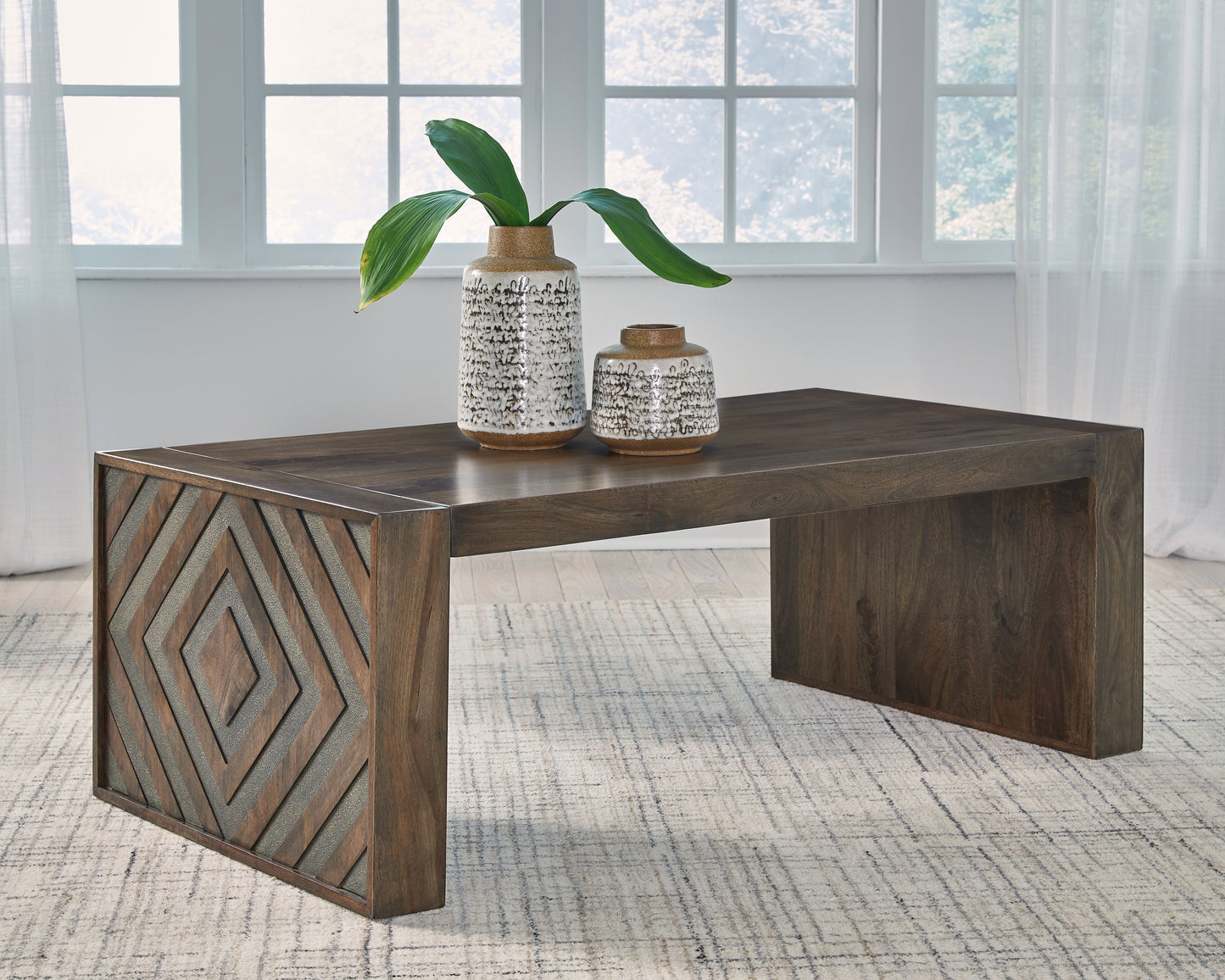 Stuart Furniture Outlet - Ashley Furniture - Dreggan Coffee Table - Rectangular Cocktail Table / Brown - T567-1