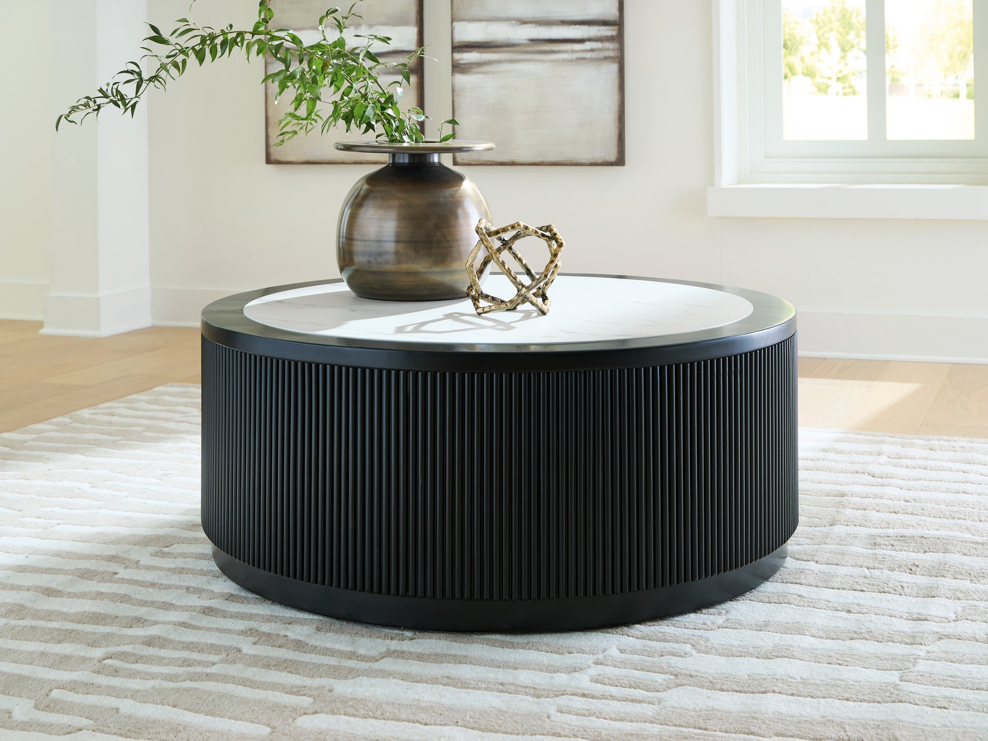 Stuart Furniture Outlet - Ashley Furniture - Grayman Coffee Table - Round Cocktail Table - T650-8