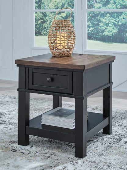 Stuart Furniture Outlet - Ashley Furniture - Wildenauer End Table - Rectangular End Table / Brown/Black - T664-3