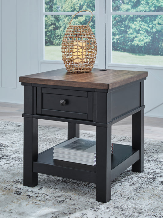 Stuart Furniture Outlet - Ashley Furniture - Wildenauer End Table - Rectangular End Table / Brown/Black - T664-3