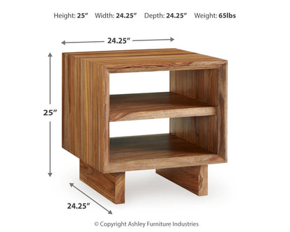 Dressonni End Table