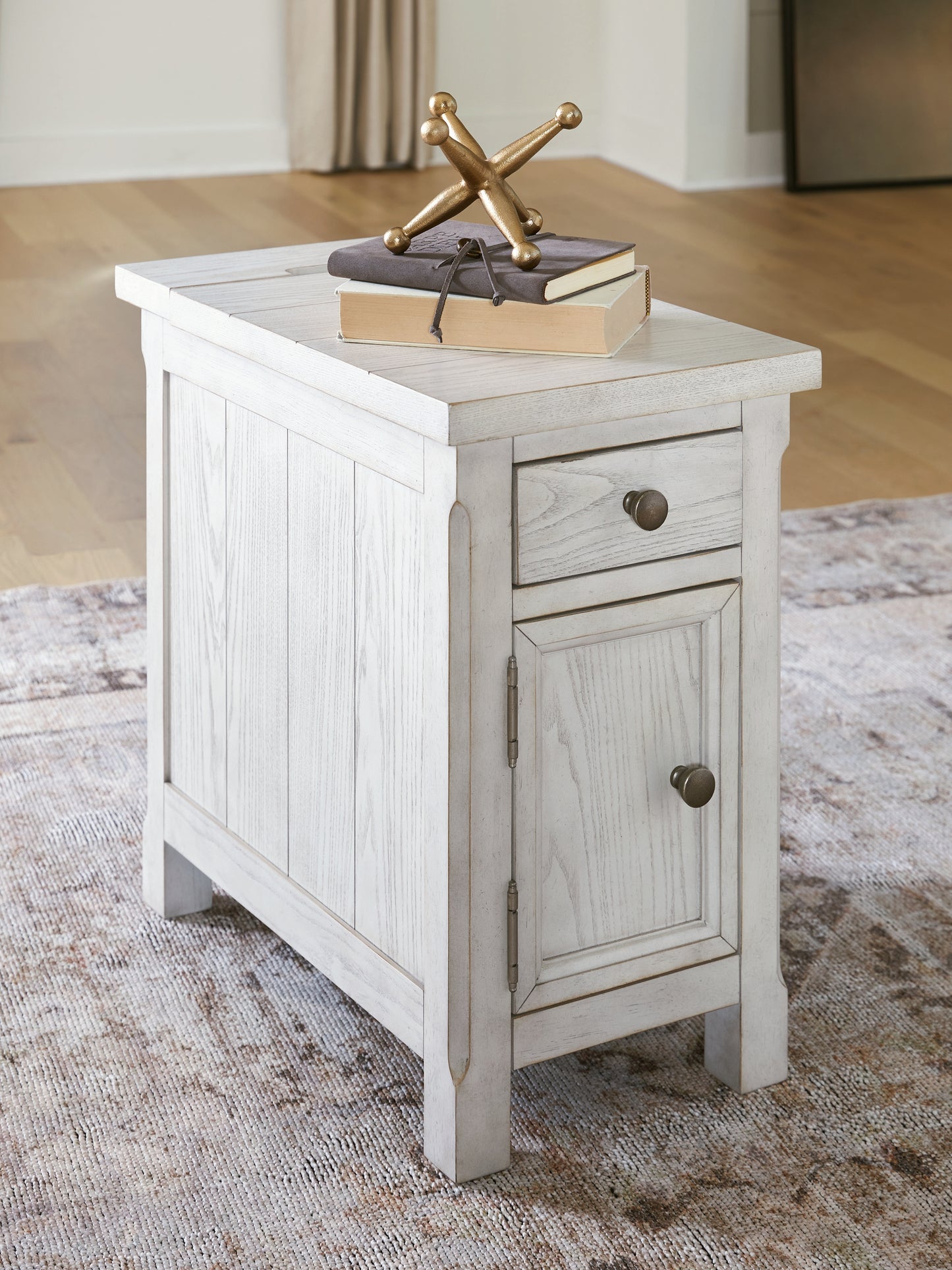 Stuart Furniture Outlet - Ashley Furniture - Robbinsdale Chairside End Table - Chair Side End Table - T729-7