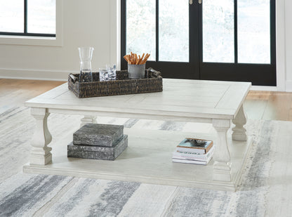 Stuart Furniture Outlet - Ashley Furniture - Arlendyne Coffee Table - Rectangular Cocktail Table / Antique White - T747-1