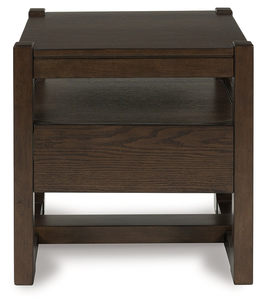 Breckington End Table