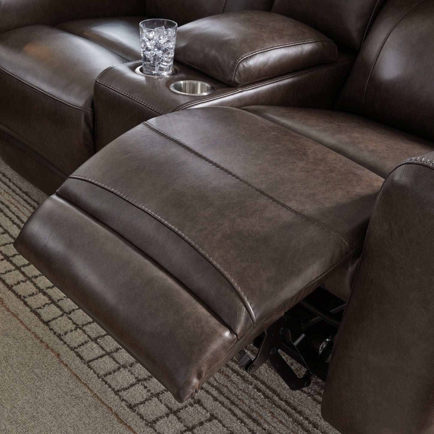 Crossplex Living Room